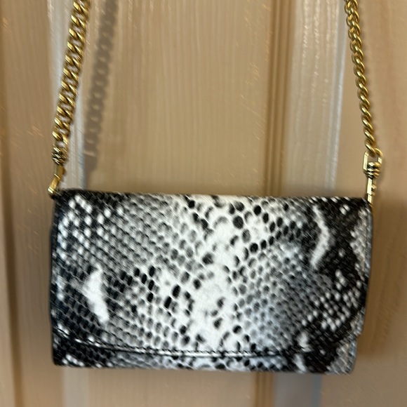 Banana Republic small crossbody - Picture 4 of 6